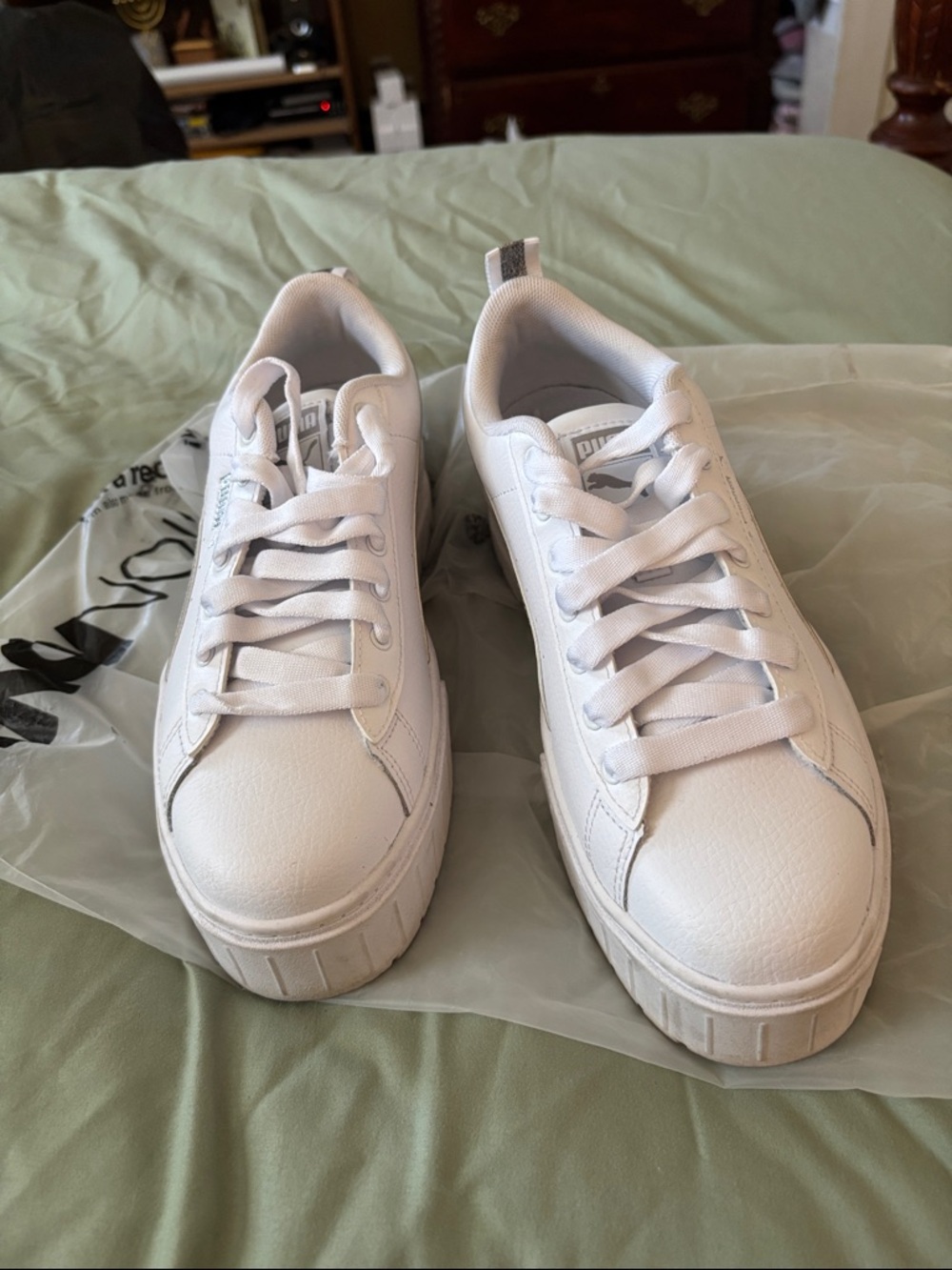 Classic White women’s Platform Sneakers